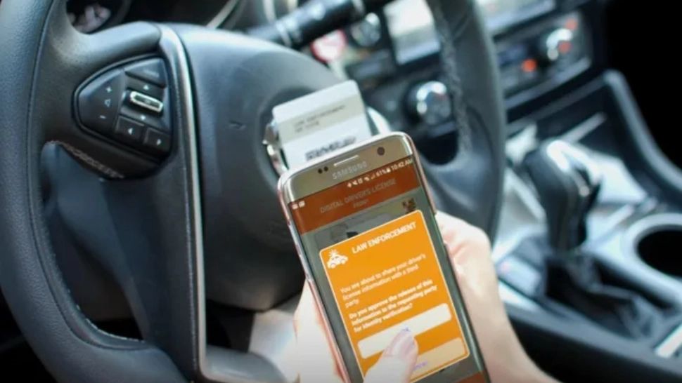 Premieră mondială: Permisul auto digital, valabil în toată UE, propus de Bruxelles - 7 noi infracțiuni rutiere