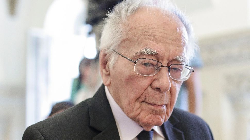 Adevăratul motiv al războiului declanșat de fiul lui Mihai Șora cu soția fostului mare filozof. Câți bani sunt la mijloc 