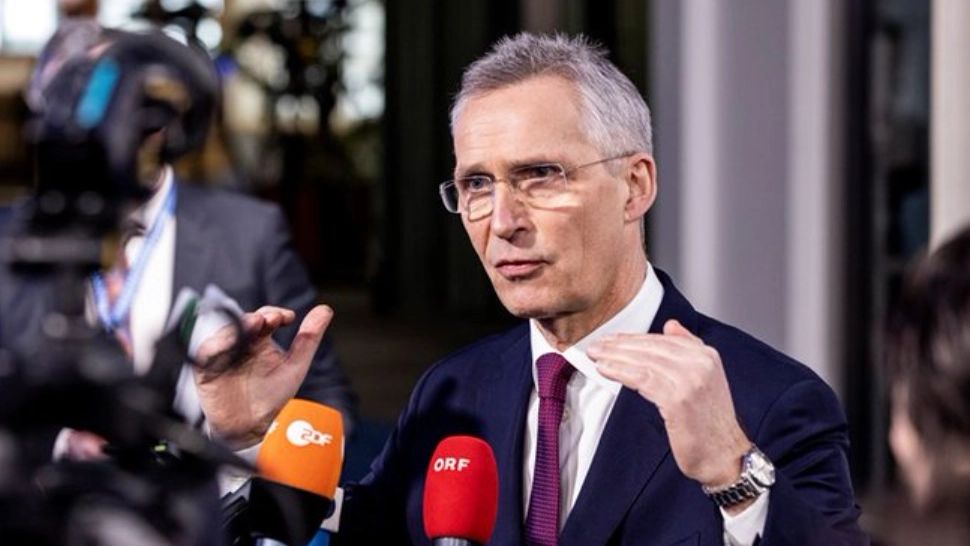 NATO somează cele 30 de state membre pentru investiții majore în apărare - Stoltenberg: Doar 7 au alocat cel puțin 2% din PIB