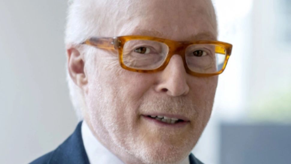 Unul dintre cei mai bogaţi oameni ai planetei, părăsit de soție pentru ...o femeie! Proces cu scântei la New York