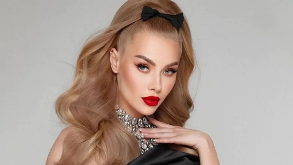 Ucraina a câștigat Miss Universe, pentru prima dată. Cine este "războinica luminii" FOTO+VIDEO