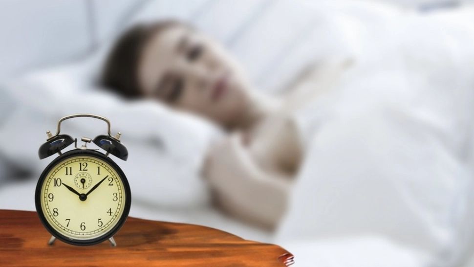 Greșeala pe care și tu o faci dimineața, când te ridici din pat, și care îți poate strica total ziua - mișcarea pe care să NU o mai faci