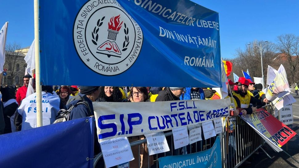 Proteste masive în țară. Sindicatele din educație își cer dreptatea în stradă. Care sunt revendicările