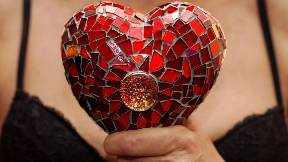 Sindromul inimii frânte. Chiar se poate rupe inima de la necazuri? Avertismentul medicilor 