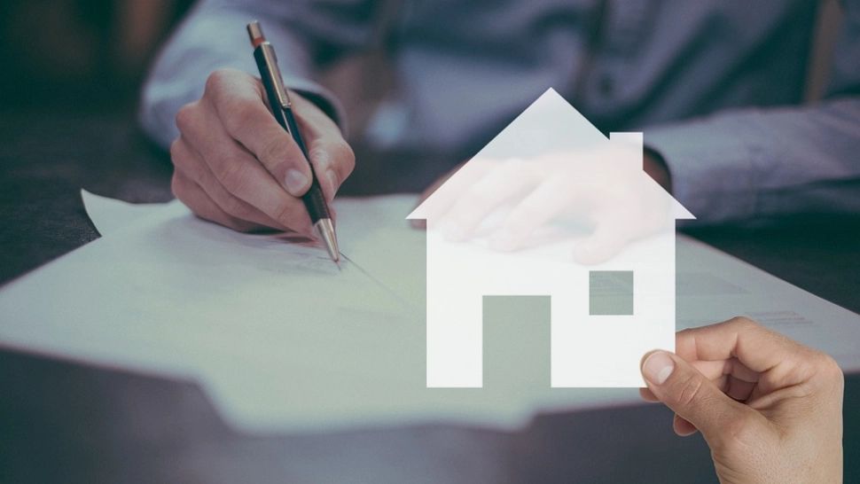 Românii fără asigurare la case riscă impozite mai mari. Proiect de lege în Parlament