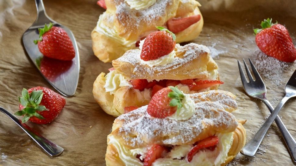 DSVSA vânează gospodinele care vând aperitive și prăjituri pe Facebook prin metoda clientului misterios. Ce ne recomandă autoritățile