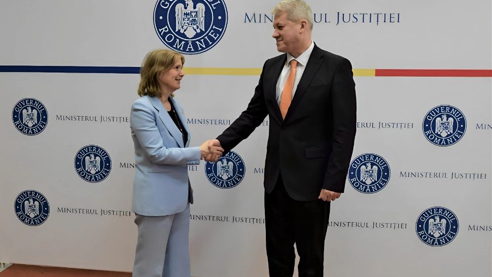 De ce s-a întâlnit Cătălin Predoiu cu ambasadorul SUA la Bucureşti