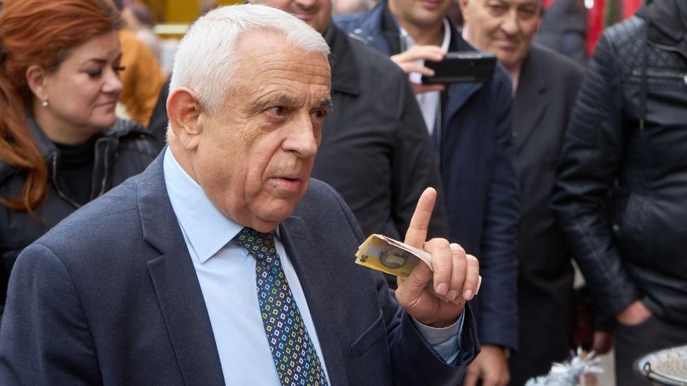Fermierii, revoltați pe Petre Daea: A negociat prost pentru noi!