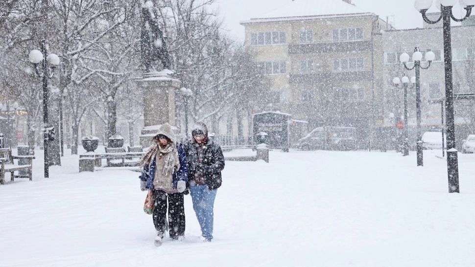 Furtuna LARISA face prăpăd în Europa. Continentul este lovit de furtuni, ninsori și viscol puternic 