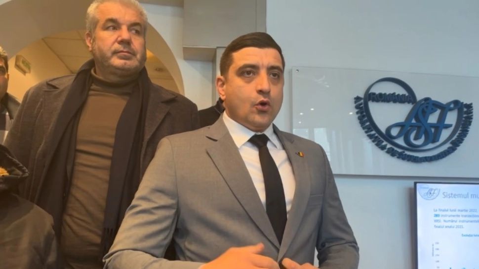 AUR și George Simion, PROTEST la ASF pentru prețul asigurărilor - Au dat buzna în instituție