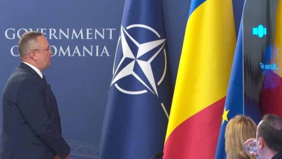Premierul Nicolae Ciucă a prezentat primul consilier guvernamental care folosește inteligență artificială - Ce nume a primit robotul