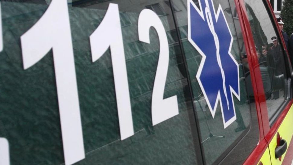 Un bărbat de 48 de ani a murit după ce s-a aruncat de la etajul 10 al unui bloc din Slatina - Poliția a demarat o anchetă