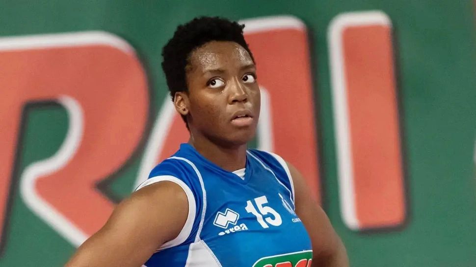 Dramă în SPORT! O jucătoare de volei a murit la 18 ani, după ce s-ar fi aruncat de la balcon