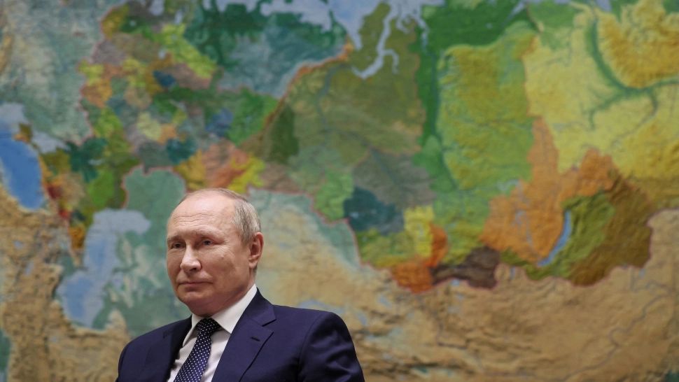 Cum sfidează Budapesta Occidentul și dă mâna cu Putin - CINE atacă NATO în fața hărții Ungariei Mari, cu teritorii din Ucraina