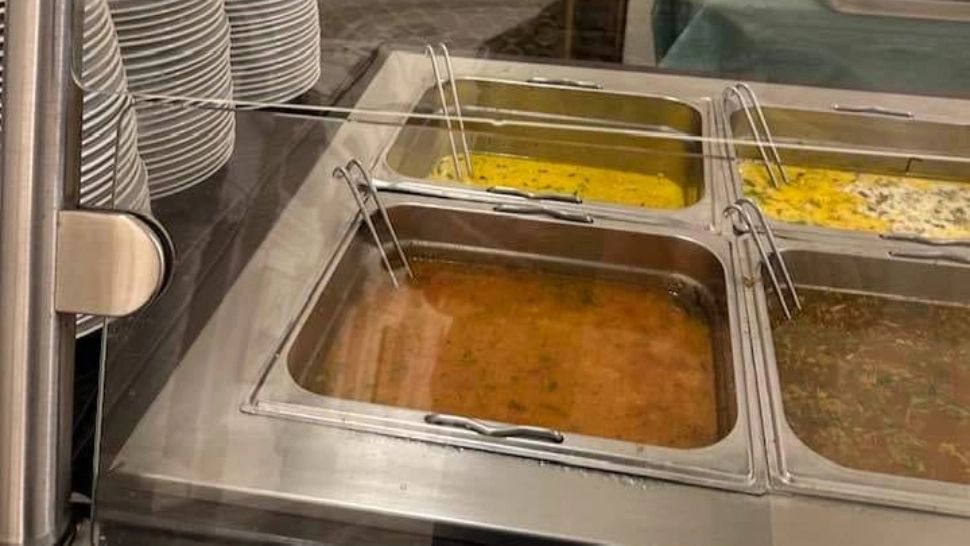 Deputații vor să mănânce IEFTIN și BUN. Cât sunt dispuși să dea pe un MENIU COMPLET - Sfidare fără margini