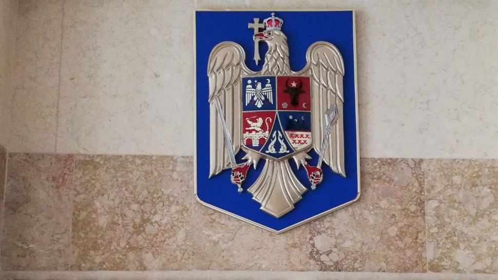 Prefecturile intră în grevă generală începând de luni, 10 aprilie