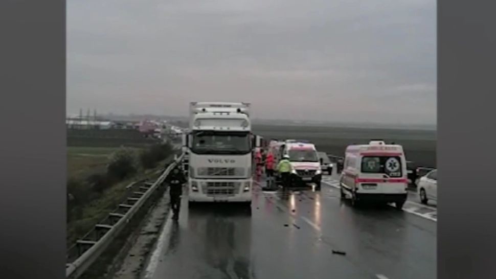 Accident grav în județul Vrancea: două persoane au murit pe loc