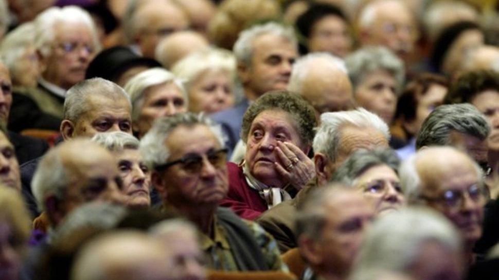 Noi ajutoare pentru românii vulnerabili. Câți bani vor primi de la stat