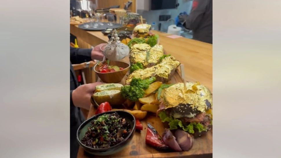 Meniu extravagant de 6.000 de lei într-un restaurant din Cluj Napoca - Un lider PSD se laudă cu preparate la prețuri exorbitante