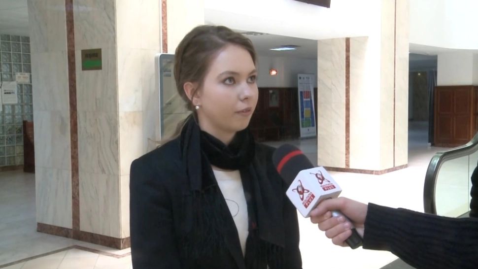 Drama copilei care luptă cu statul subteran: Viața Mariei depinde de terenul pus sub sechestru de DIICOT