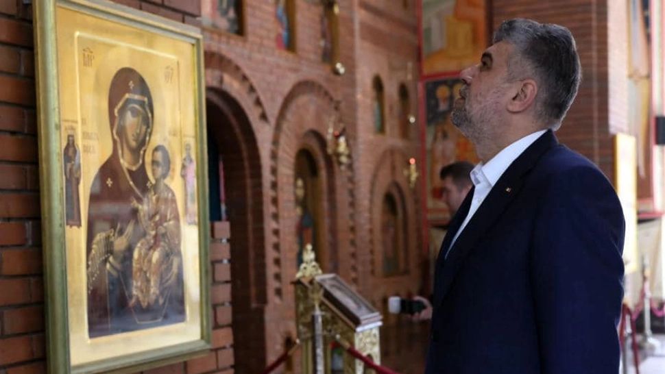 Marcel Ciolacu, despre „lecția cea mai dură, însă caldă și plină de iubire” pe care a trăit-o în Vinerea Mare. Mesajul președintelui PSD