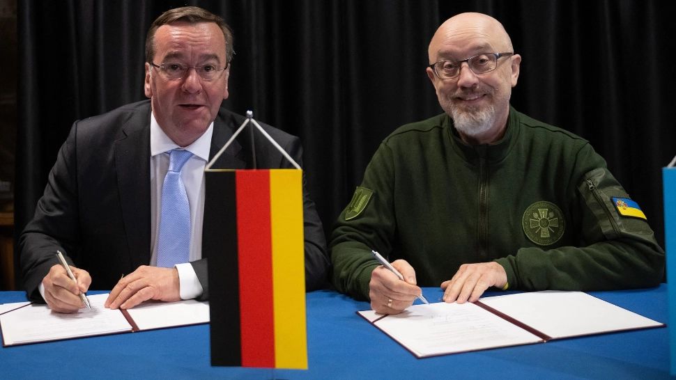 Război Ucraina. Berlinul dezamăgește Kievul. Germania nu va trimite avioane de război