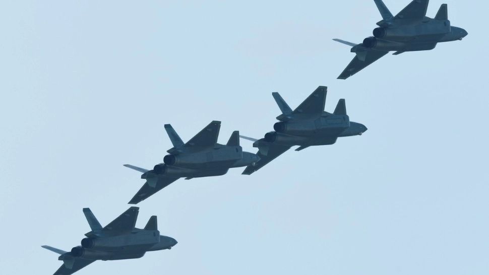 China a început ample exerciţii militare în jurul Taiwanului, ca avertisment după discuțiile taiwanezo-americane