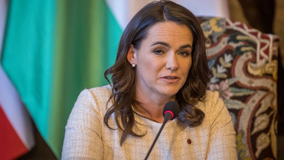 Președinta Ungariei, huiduită la Carei! VIDEO cu protestele stârnite de prezența oficialului vecin în Ardeal