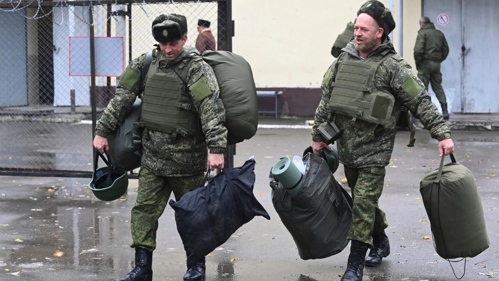 Recruții ruși, în atenția Kremlinului. Ce RESTRICȚII le pregătește Moscova celor care nu răspund pozitiv ordinului de înrolare