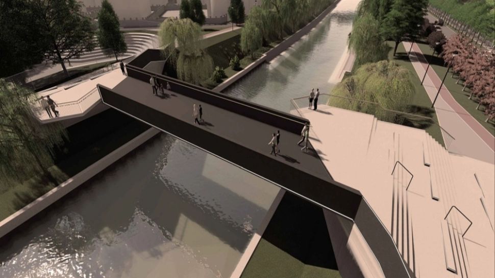 „Puntea îndrăgostiților” va fi demolată, iar lacătele cu inițialele iubiților vor fi aruncate la fier vechi