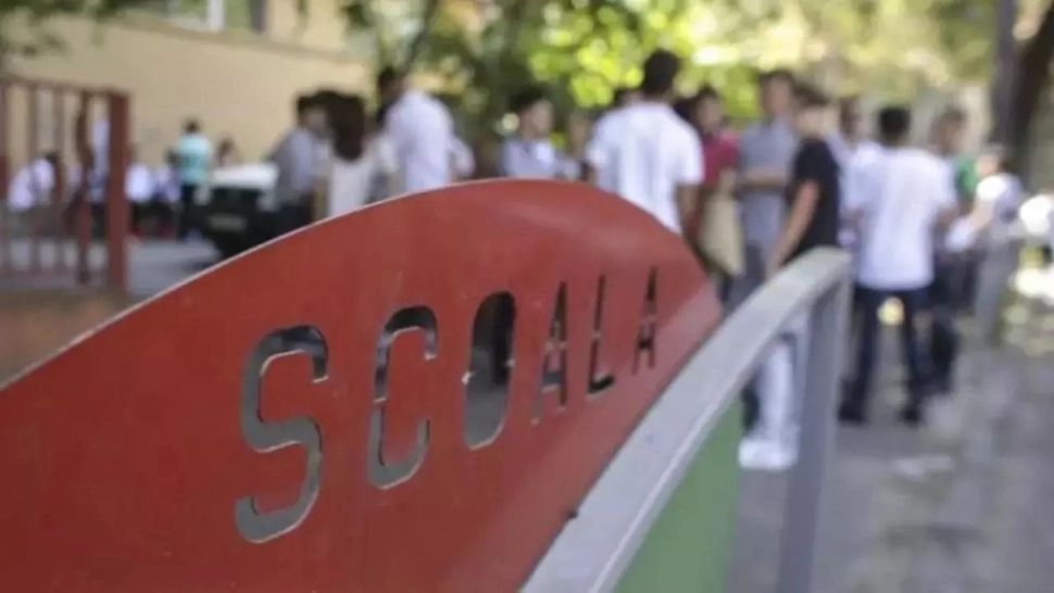 După valul de incidente violente din școli și licee, ministrul Ligia Deca cere măsuri