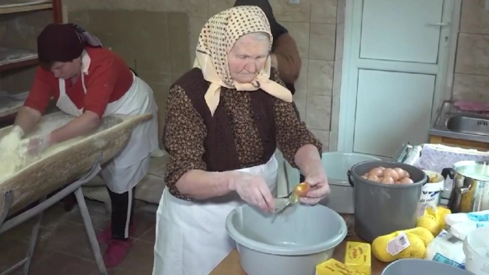 Secretele cozonacului perfect, dezvăluite de gospodinele din Sibiu