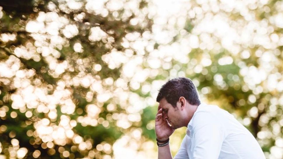 Horoscop zilnic - luni, 24 aprilie. Care sunt preferații astrelor - Tensiuni și decizii radicale pentru 4 zodii