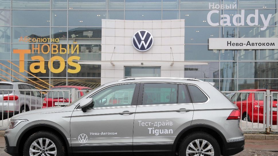 GAZ dă în judecată Volkswagen. Rușii vor aproape 350 de milioane de la constructorul auto german