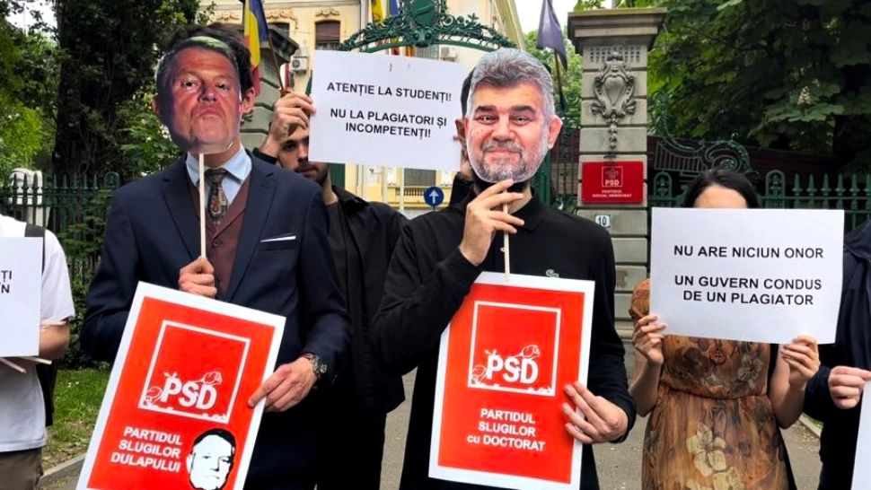 Studenții au protestat la Guvern și sediile PSD și PNL. În loc să fie primiți la discuții, au fost încercuiți de jandarmi și sancționați  