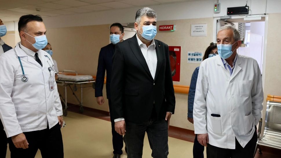 Ciolacu, în vizită la un mare spital de boli infecțioase din Capitală. Mesajul transmis de 1 Mai: "Onoare muncii!"