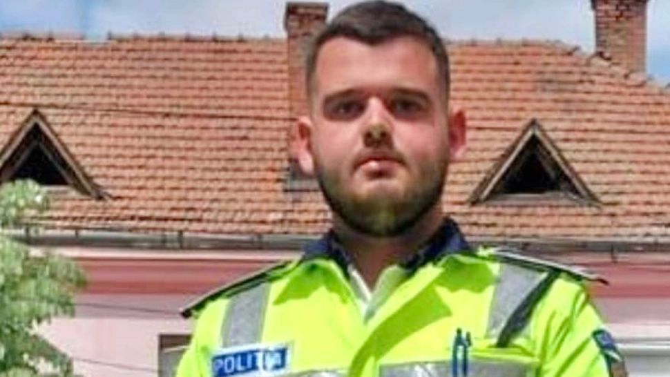 La 22 de ani, un polițist de la Rutieră a salvat viața unui copil. Gestul care l-a făcut erou