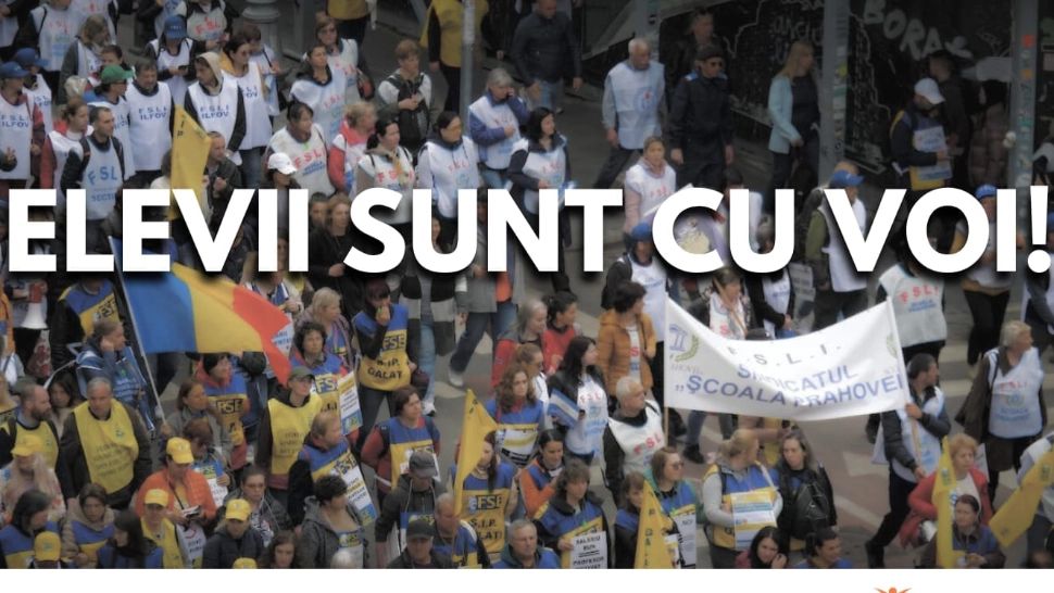 Elevii, solidarizare cu profesorii, în Piața Victoriei - Ariana Dudună (AEC): Guvernanți, nu mai puteți să vă bateți joc de Educație la nesfârșit! 