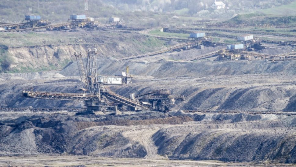 Interesele ascunse de la CE Oltenia, în 2023 - Cum a ajuns compania căpușată de afaceri dubioase și servicii secrete