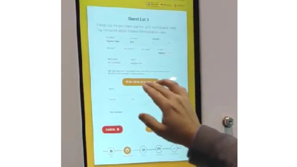 Casele de marcat digitale cer bacșiș! Unde se duc banii - Scandal uriaș  în SUA - VIDEO