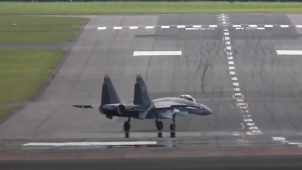 Piloții polonezi, la un pas să-și piardă VIAȚA! Detalii șocante despre INCIDENTUL AVIATIC de la Marea Neagră - Filmul unei TRAGEDII evitate "la mustață"