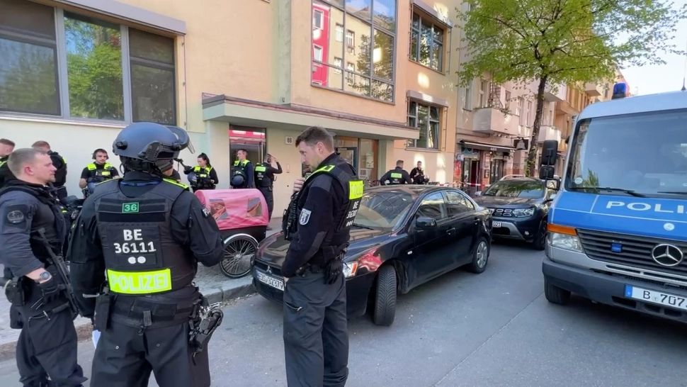 Masacrul din Belgrad, aproape să se repete în Berlin. Doi copii au fost înjunghiaţi de către un bărbat într-o şcoală