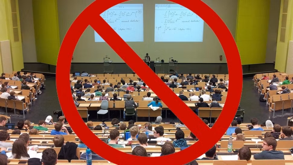 Elevii se revoltă: „Guvernul minte! Asociațiile de elevi nu au fost chemate la discuții!”