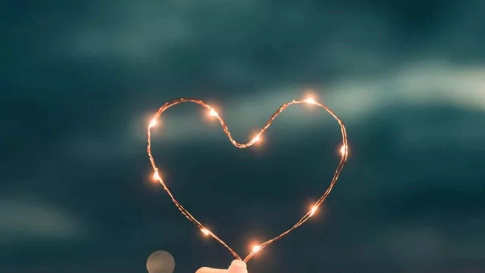 Horoscopul dragostei în perioada 21 mai-20 iunie 2023. Cum se schimbă norocul în iubire în luna Gemenilor - 5 zodii răsfățate