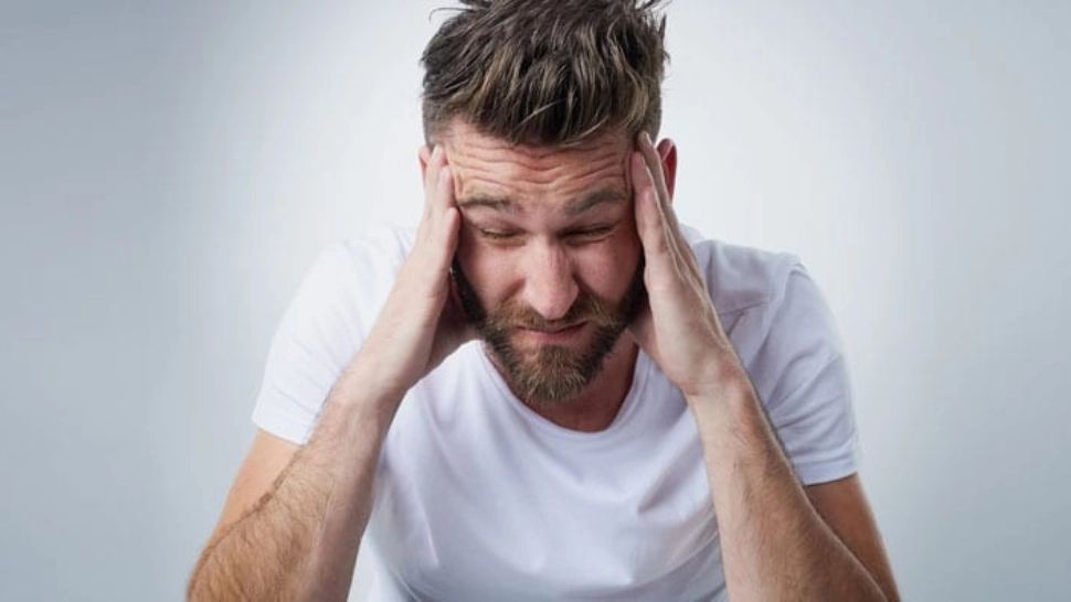 10 cântece pe care CIA le-a folosit pentru a tortura prizonierii. Topul celor mai chinuitoare melodii, dezvăluit de spionii americani