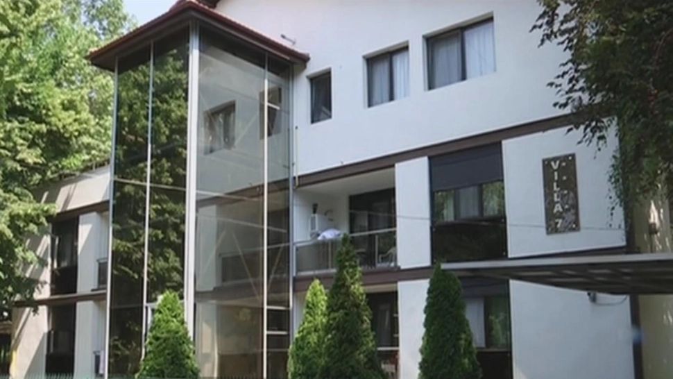 Cum arată vila lui Ceaușescu din Neptun unde stă Klaus Iohannis de 1 MAI - LUX și opulență - 1 miliona de euro pentru piscine