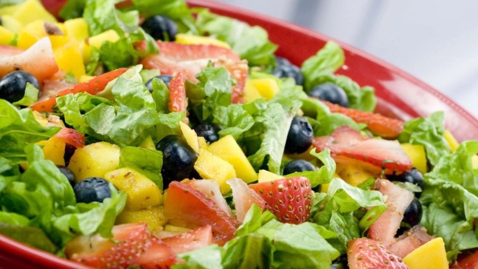 Cea mai sănătoasă și ușoară DIETĂ: 5 fructe și legume de care uităm prea des - Au un efect aproape instant