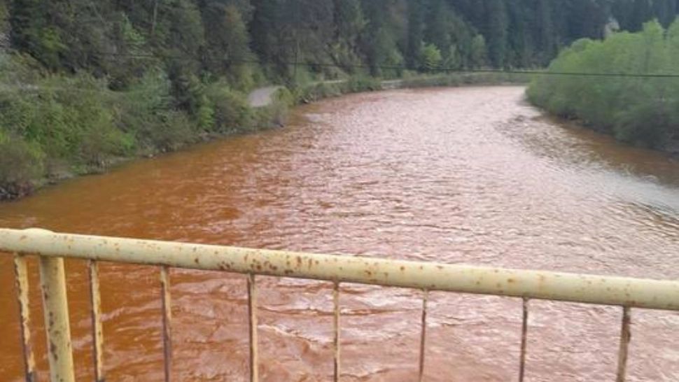 Comitet pentru situații de urgență, convocat la Mediu: Risc de dezastru ecologic după prăbușirea unei mine