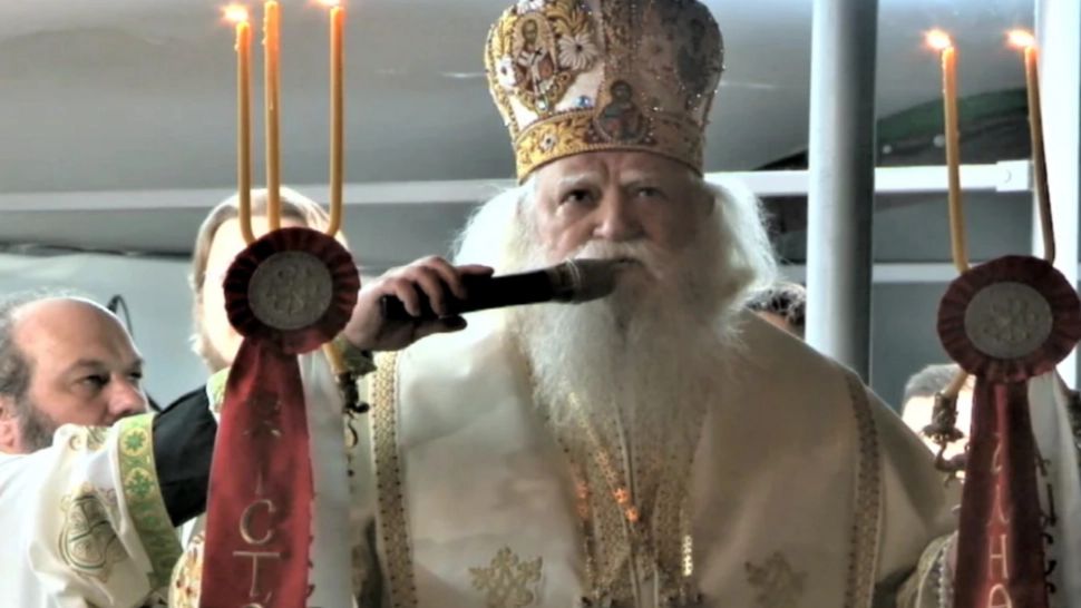 Un enoriaș a reclamat un preot care a refuzat să îl împărtășească