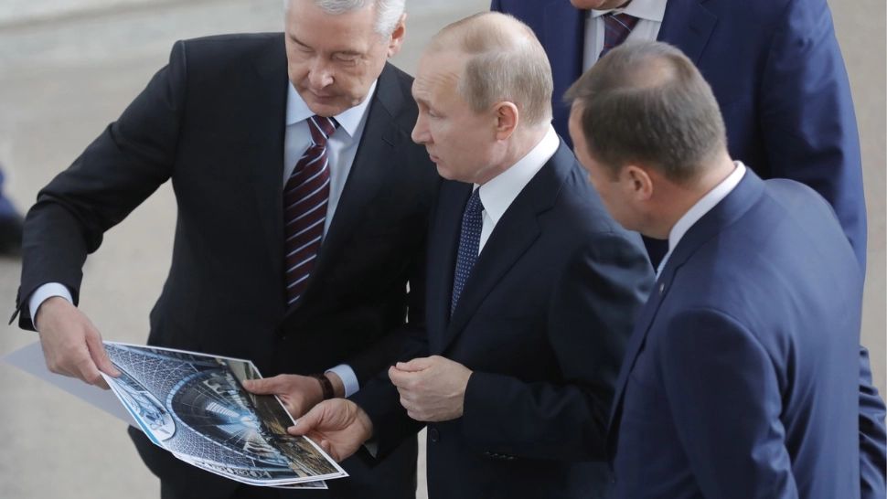 Obiect misterios găsit în Rusia. Are Vladimir Putin legătură cu tehnologia extraterestră?